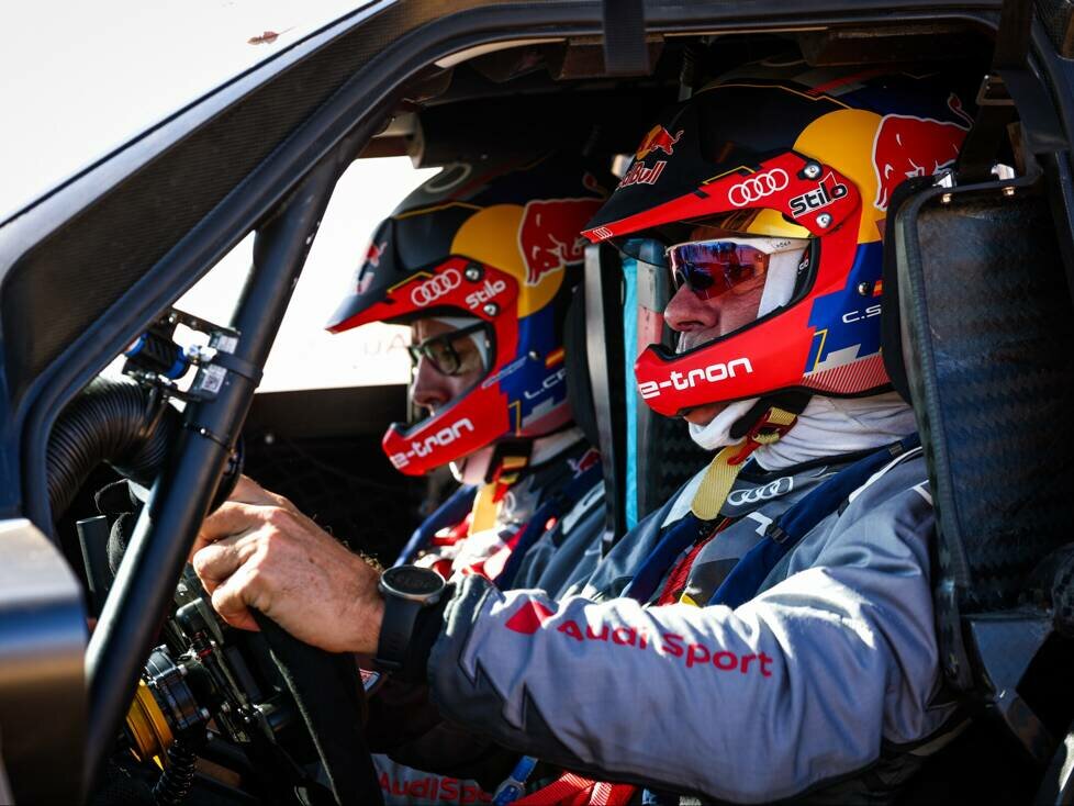 Carlos Sainz, Lucas Cruz