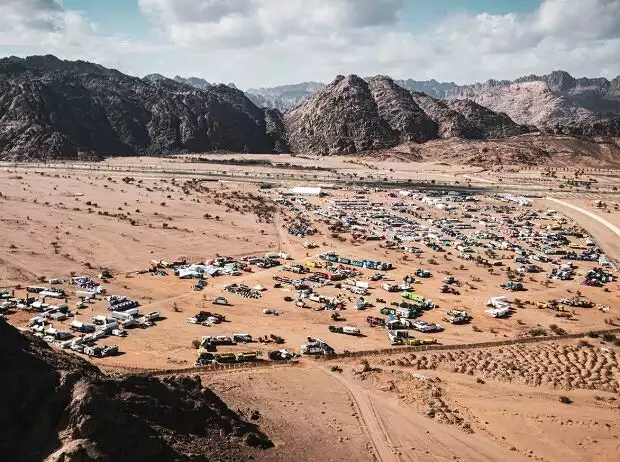 Biwak in Saudi-Arabien Titel-Bild zur News: Biwak in Saudi-Arabien