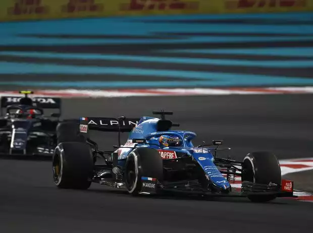 Fernando Alonso, Pierre Gasly Titel-Bild zur News: Fernando Alonso, Pierre Gasly