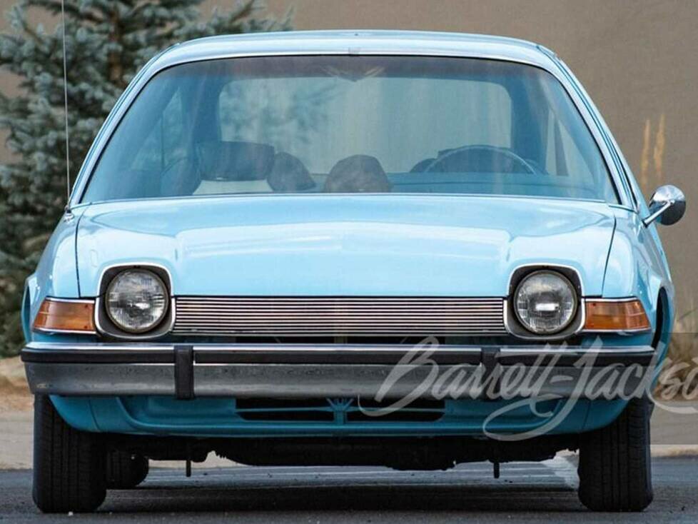 AMC Pacer (1976) steht zum Verkauf