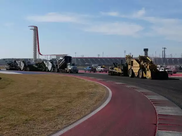 Titel-Bild zur News: Neuer Asphalt in Austin