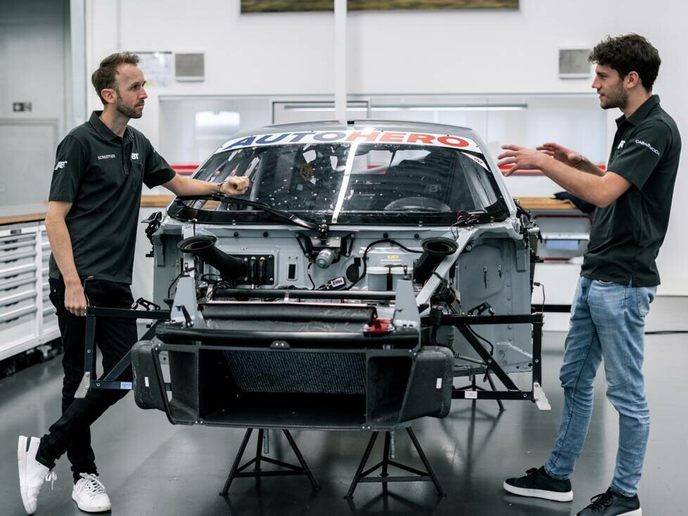 Rene Rast, Ricardo Feller