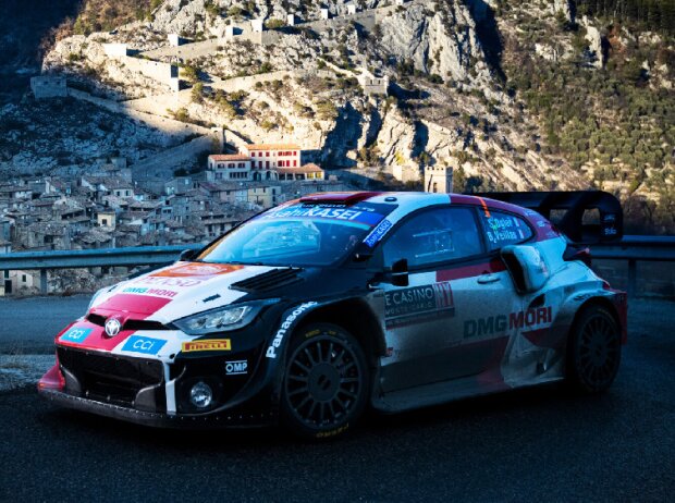 Sebastien Ogier im Toyota GR Yaris Rally1 bei der Rallye Monte-Carlo 2022 Sebastien Ogier im Toyota GR Yaris Rally1 bei der Rallye Monte-Carlo 2022