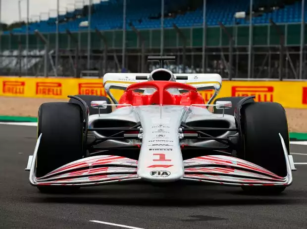 Formel-1-Prototyp 2022 Titel-Bild zur News: Formel-1-Prototyp 2022