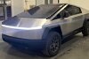 Tesla Cybertruck: Seriennaher Prototyp ohne Türgriffe geleakt