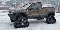 Dacia Duster mit Raupenfahrwerk