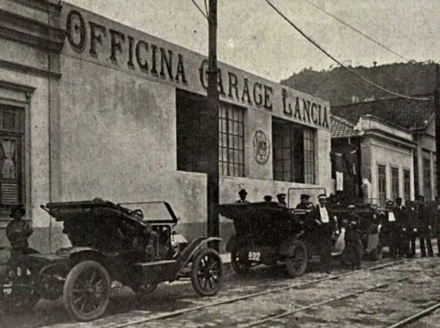 Lancia-Vertreter an der Copacabana (1912) Lancia-Vertreter an der Copacabana (1912)