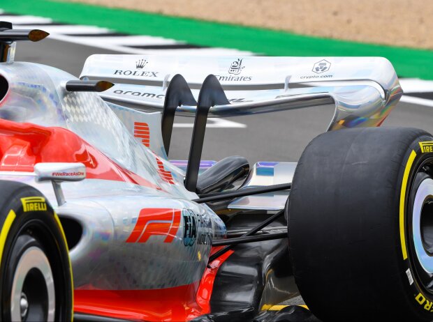 Titel-Bild zur News: Der Heckflügel am Formel-1-Auto 2022