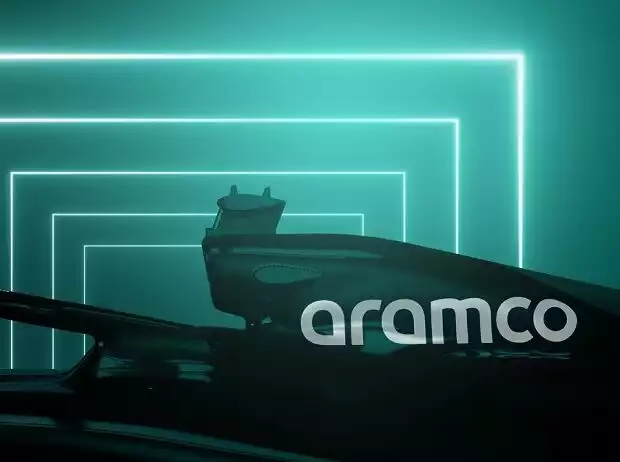 Titel-Bild zur News: Aramco-Logo auf dem Aston Martin