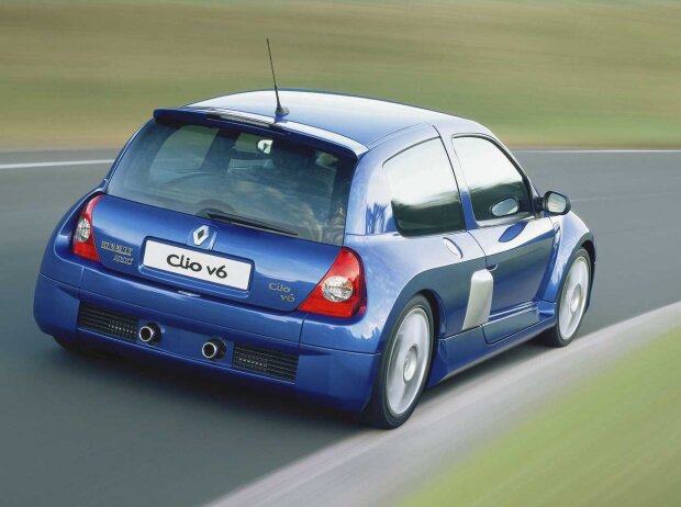 Renault Clio V6