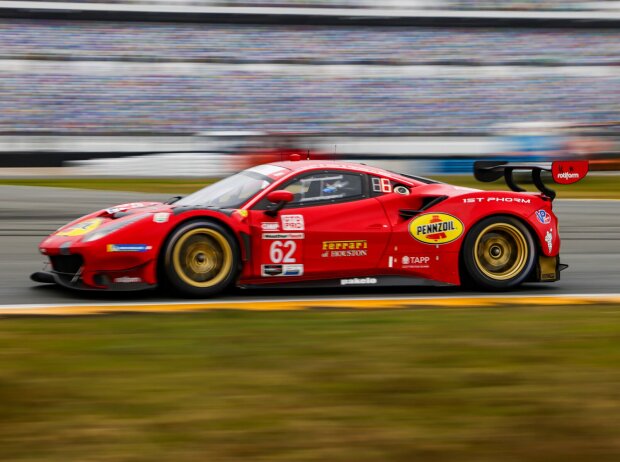 Titel-Bild zur News: Der Risi-Ferrari war in 66 Prozent seiner Runden schneller als im Qualirennen