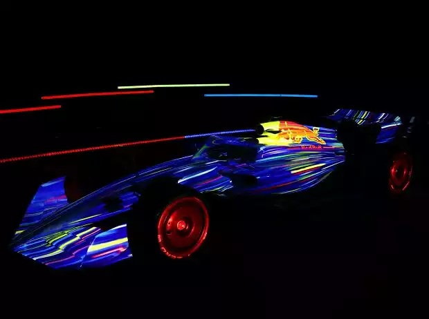 Red Bull RB18 Titel-Bild zur News: Red Bull RB18