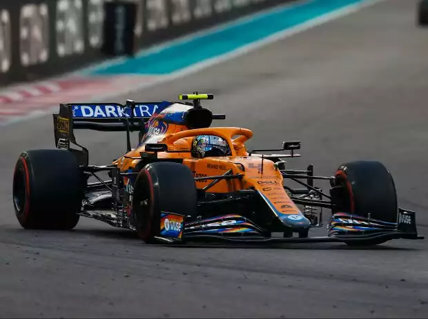 Lando Norris (McLaren MCL35M) beim Formel-1-Rennen in Abu Dhabi 2021 Titel-Bild zur News: Lando Norris (McLaren MCL35M) beim Formel-1-Rennen in Abu Dhabi 2021