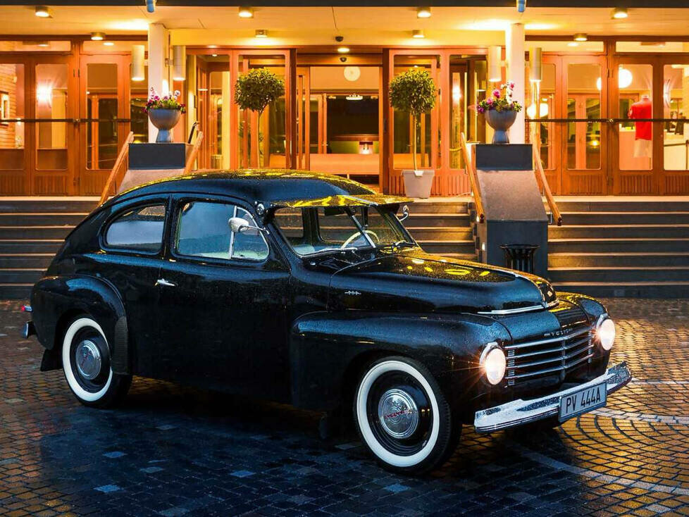 Volvo PV444