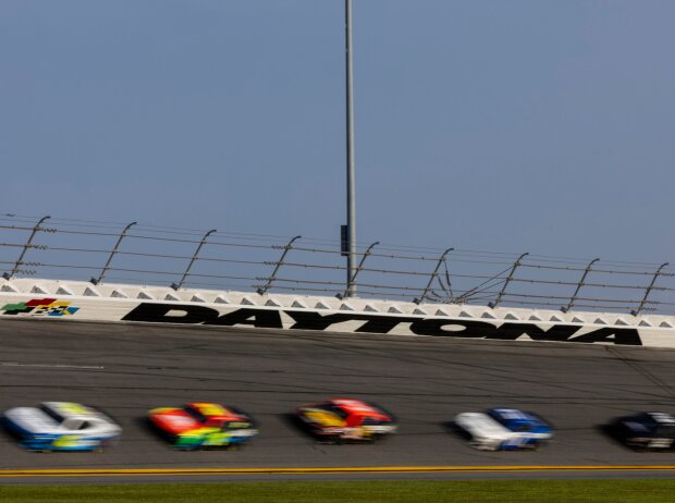 Titel-Bild zur News: Next-Gen-Test: NASCAR Gen7-Autos auf dem Daytona International Speedway