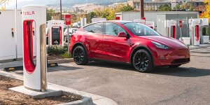 Tesla Supercharger: Kostenlos laden außerhalb der Spitzenzeiten
