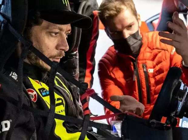 Valentino Rossi hat die Testarbeit für die GTWC-Saison 2022 aufgenommen Titel-Bild zur News: Valentino Rossi hat die Testarbeit für die GTWC-Saison 2022 aufgenommen