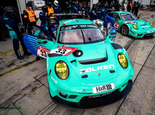 Titel-Bild zur News: Falken-Porsche