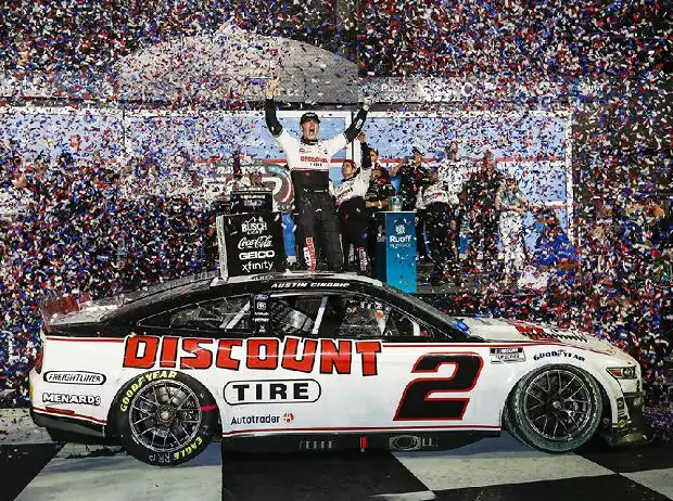 Daytona-500-Sieger 2022: Austin Cindric (Penske-Ford) Titel-Bild zur News: Daytona-500-Sieger 2022: Austin Cindric (Penske-Ford)