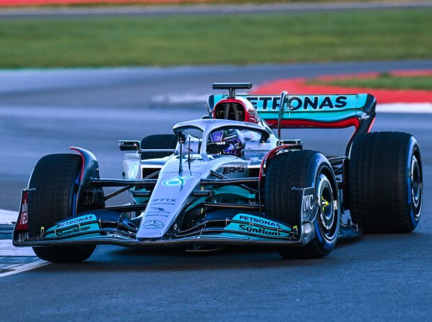 Titel-Bild zur News: Lewis Hamilton (Mercedes W13)