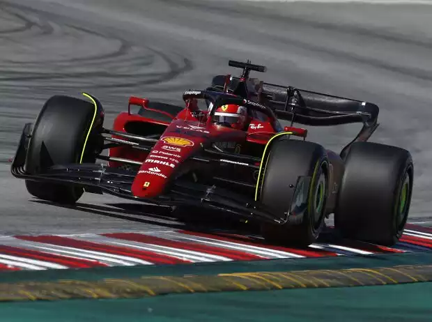 Charles Leclerc (Ferrari F1-75) bei den Formel-1-Testfahrten in Barcelona 22 Titel-Bild zur News: Charles Leclerc (Ferrari F1-75) bei den Formel-1-Testfahrten in Barcelona 22