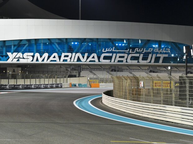 Titel-Bild zur News: Yas Marina Circuit in Abu Dhabi
