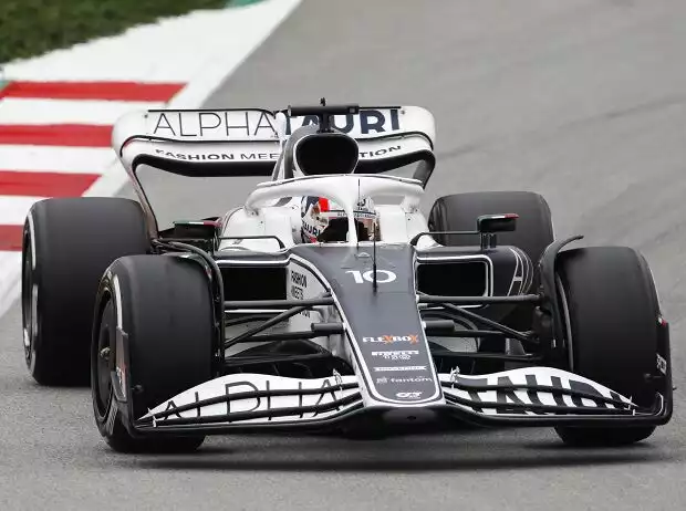Pierre Gasly (AlphaTauri AT03) beim Formel-1-Test in Barcelona 2022 Titel-Bild zur News: Pierre Gasly (AlphaTauri AT03) beim Formel-1-Test in Barcelona 2022