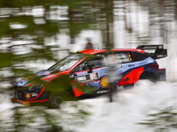 Titel-Bild zur News: Thierry Neuville im Hyundai i20 N Rally1 bei der Rallye Schweden 2022