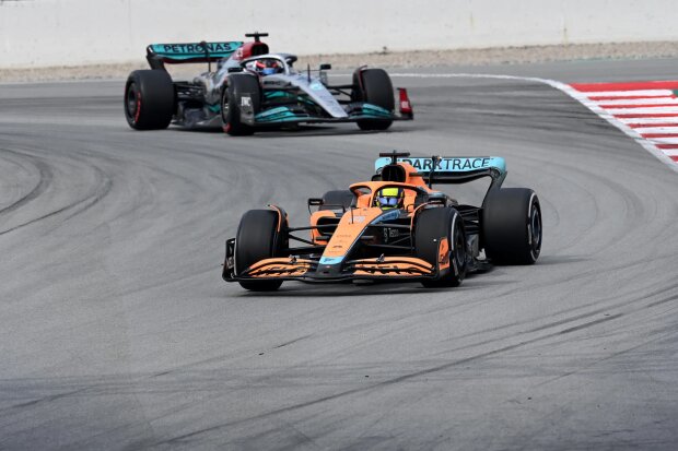 Lando Norris George Russell McLaren McLaren F1 ~Lando Norris (McLaren) und George Russell (Mercedes) ~ 