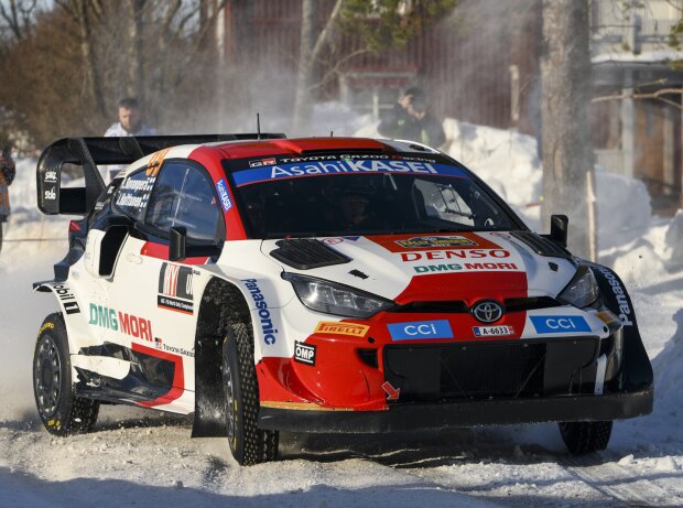 Kalle Rovanperä im Toyota GR Yaris Rally1 bei der Rallye Schweden 2022 Kalle Rovanperä im Toyota GR Yaris Rally1 bei der Rallye Schweden 2022