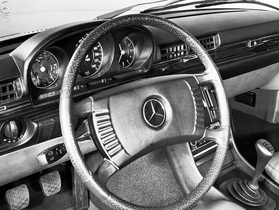 Mercedes W 116 (1972-1980)