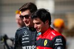 George Russell (Mercedes) und Carlos Sainz (Ferrari) 