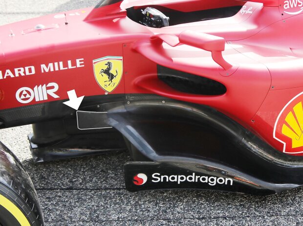 Titel-Bild zur News: Update am Ferrari F1-75 in der zweiten Woche der Formel-1-Wintertests 2022