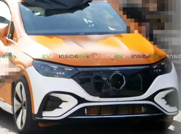 Mercedes EQE SUV Titel-Bild zur News: Mercedes EQE SUV