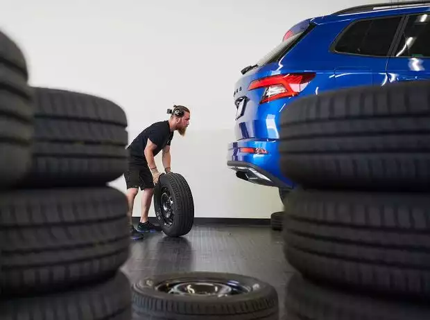 ADAC-Sommerreifentest 2022 Titel-Bild zur News: ADAC-Sommerreifentest 2022