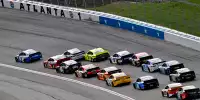 NASCAR-Action auf dem Atlanta Motor Speedway