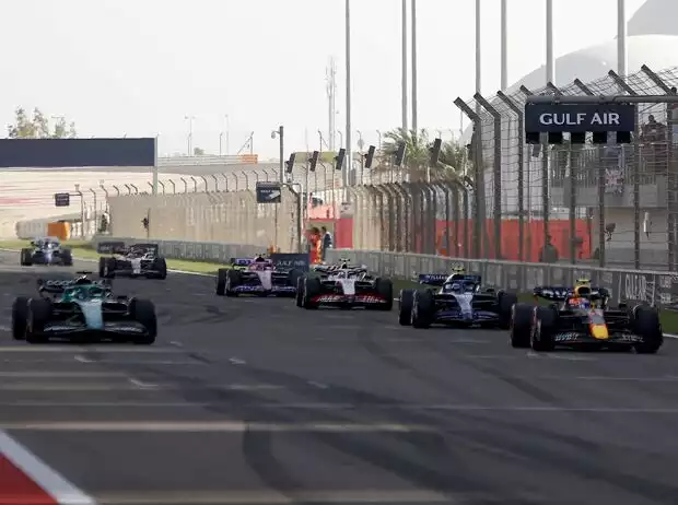 Formel 1, Bahrain, Startaufstellung Titel-Bild zur News: Formel 1, Bahrain, Startaufstellung