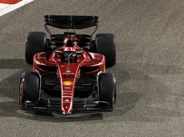Titel-Bild zur News: Charles Leclerc (Ferrari F1-75) beim Formel-1-Qualifying in Bahrain 2022