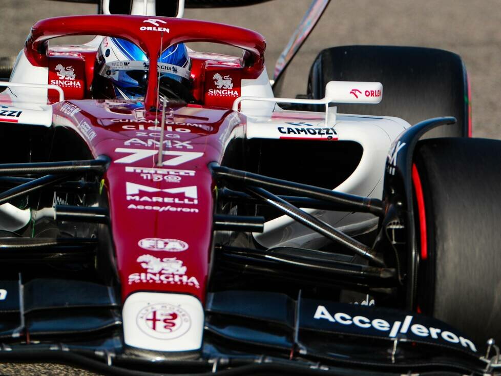 Valtteri Bottas im Alfa Romeo C42 in Bahrain