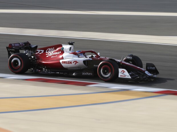 Valtteri Bottas im Alfa Romeo C42 in Bahrain