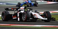 Theo Pourchaire beim Rennen der Formel 2 in Bahrain 2022