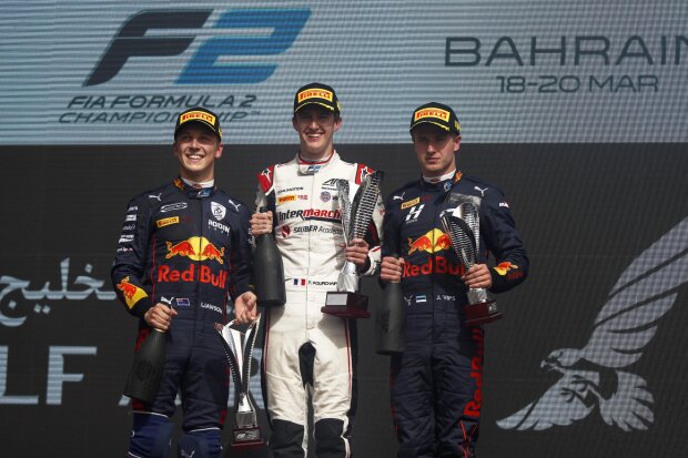 Jüri Vips Liam Lawson Theo Pourchaire Carlin Carlin F2ART ART Grand Prix WECHitech Hitech Grand Prix F3 ~Jüri Vips (Hitech), Liam Lawson (Carlin) und Theo Pourchaire (ART) ~ Jüri Vips Liam Lawson Theo Pourchaire Carlin Carlin F2ART ART Grand Prix WECHitech Hitech Grand Prix F3 ~Jüri Vips (Hitech), Liam Lawson (Carlin) und Theo Pourchaire (ART) ~