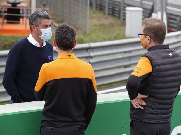 Michael Masi mit McLaren-Teamchef Andreas Seidl bei der Streckenabnahme in Zandvoort 2021