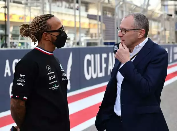 Titel-Bild zur News: Lewis Hamilton, Stefano Domenicali