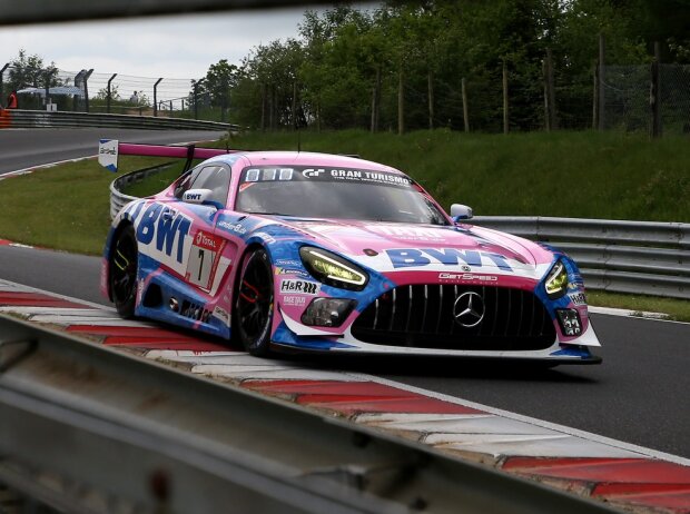 Pink kennt er bereits: Juncadella fuhr mit Getspeed bei den 24h Nürburgring 2021 auf P3 Pink kennt er bereits: Juncadella fuhr mit Getspeed bei den 24h Nürburgring 2021 auf P3
