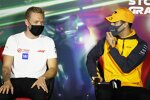 Kevin Magnussen (Haas) und Daniel Ricciardo (McLaren) 