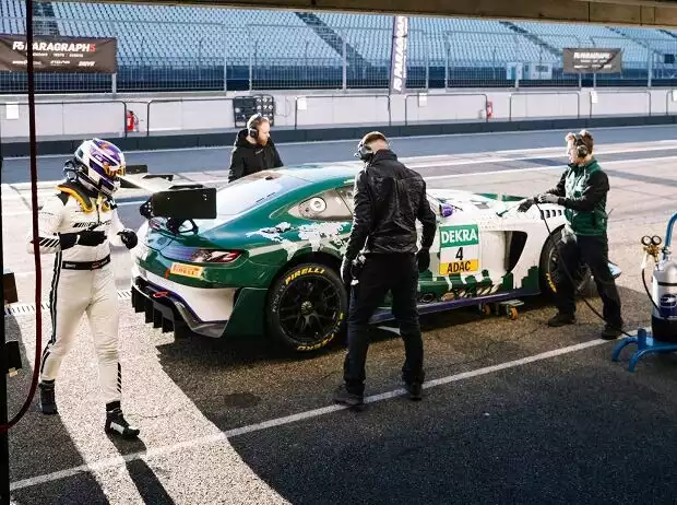 ZVO Racing bei Testfahrten: Schon im ersten Jahr ADAC GT Masters ist alles drin Titel-Bild zur News: ZVO Racing bei Testfahrten: Schon im ersten Jahr ADAC GT Masters ist alles drin
