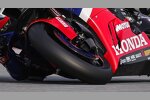 Doppelte Luftkanäle an der Bremse der Honda Fireblade