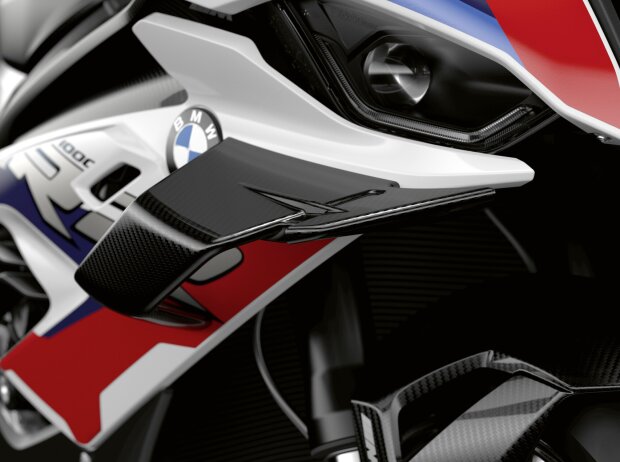 Titel-Bild zur News: BMW M1000RR Winglets