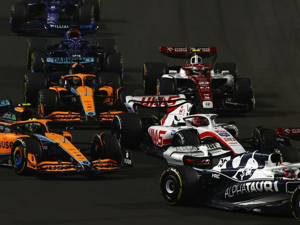 Guanyu Zhou, Pierre Gasly, Kevin Magnussen, Lando Norris, Daniel Ricciardo, Lewis Hamilton